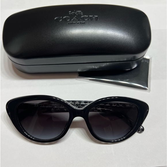 Brand New Coach Sunglasses. - Picture 1 of 6